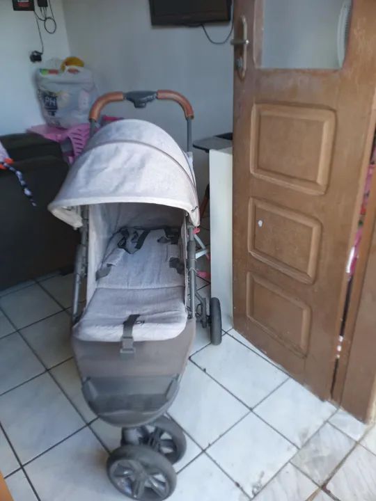 Carrinho de Bebê - PARCELO NO CARTÃO 