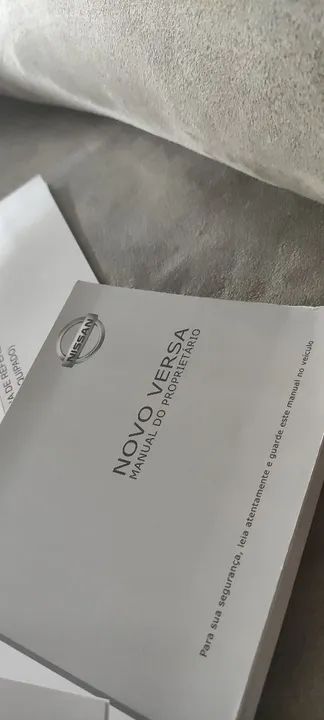 Manual do Proprietário Nissan Versa Novo - Foto 4