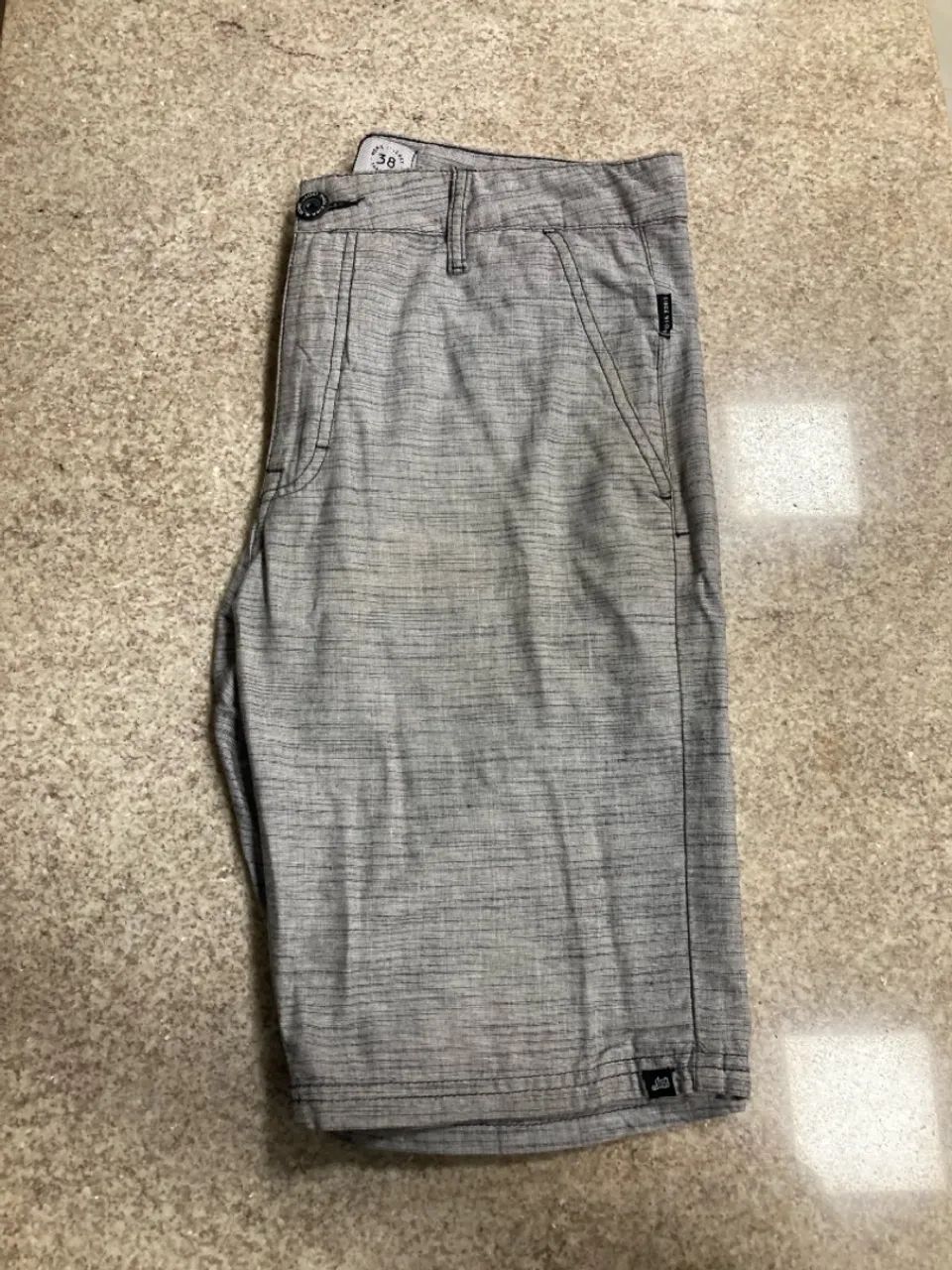 Bermuda Masculina Lost Cinza - Foto 4