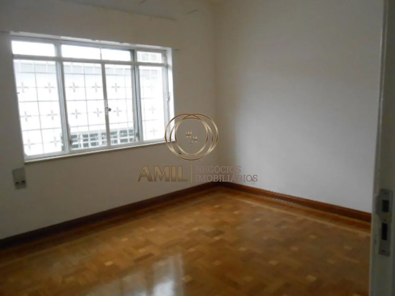 LT - Ra Amil Aluga Ponto Comercial de Alto Padrão no Jardim Nova América - São José dos Ca - Foto 2