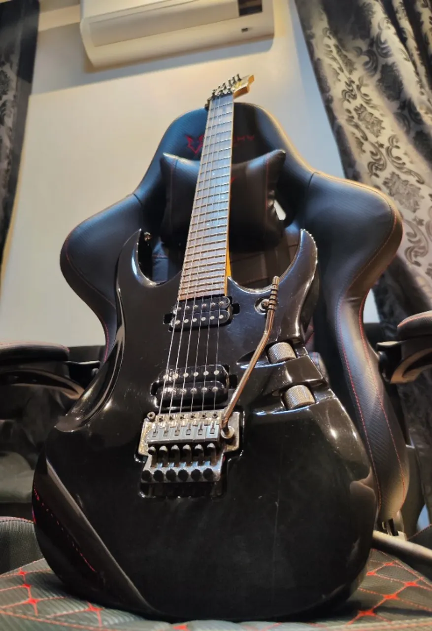 Guitarra Elétrica Maverick F1 Superstrat 2014 Preto