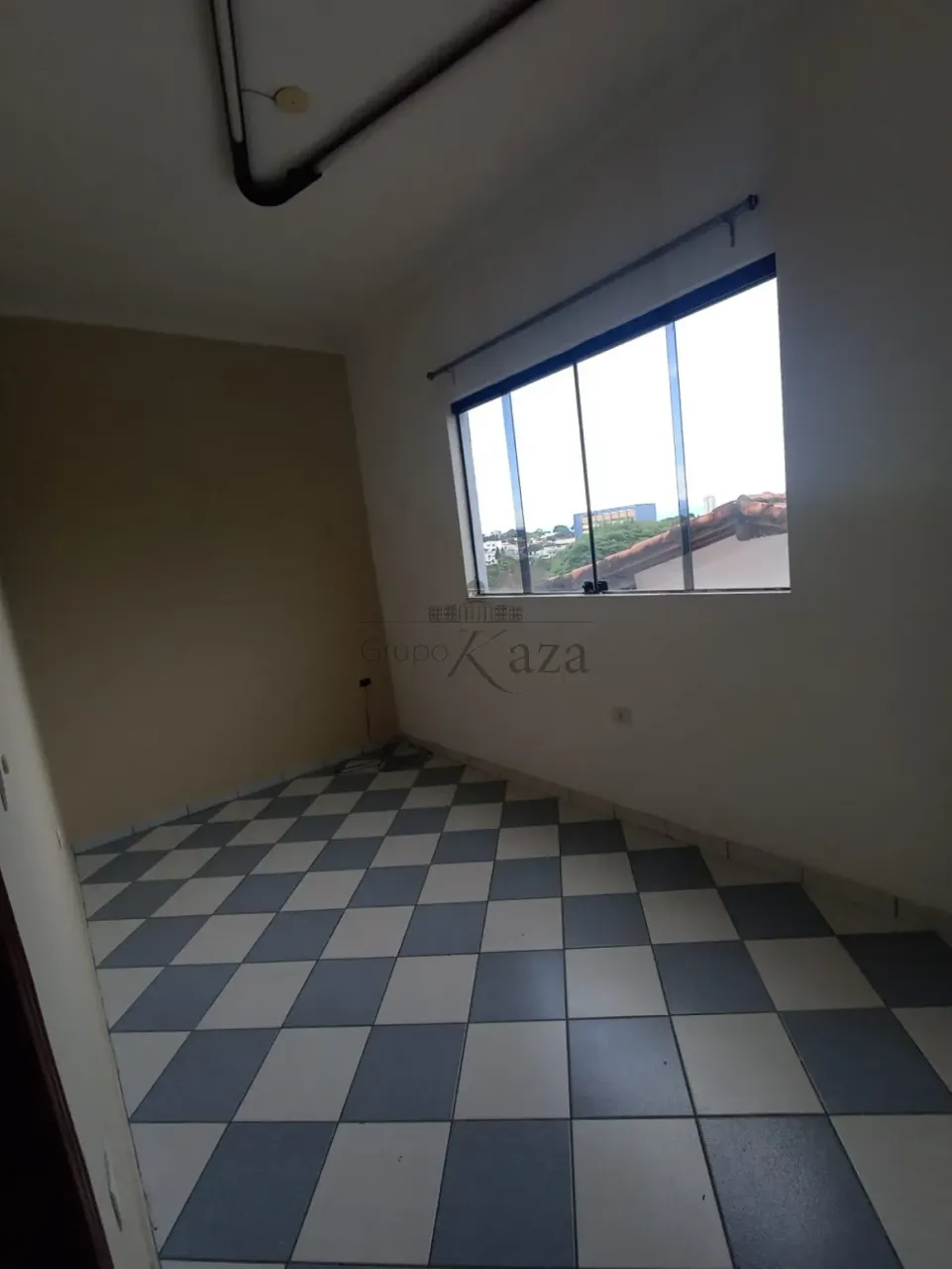 Oportunidade - Salas Comerciais Sobreloja - Monte Castelo - 164m².