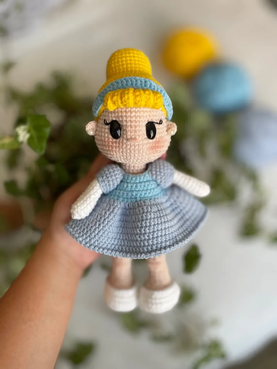 Linda Boneca Cinderela de Crochê - Feita à Mão!