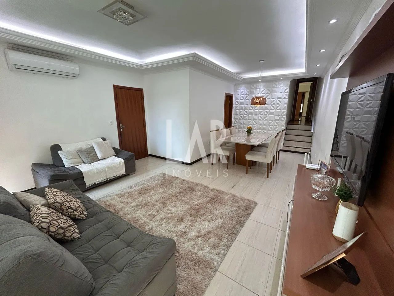 Casa Geminada à venda, 3 quartos, 1 suíte, 4 vagas, Santa Mônica - Belo Horizonte/MG - Foto 2
