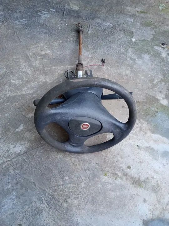 Pesado FT uno  ano 2010 motor conpreto e caibom 