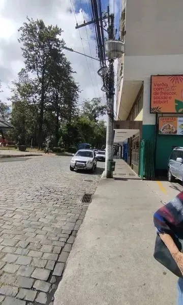 Apartamento para Venda em Nova Friburgo, Centro, 3 dormitórios, 2 banheiros, 1 vaga