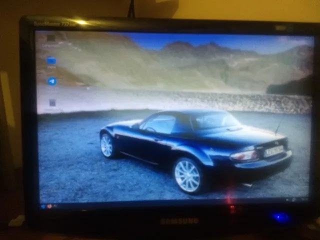 Monitor LCD de computador 18,5 polegadas (leia o anuncio)