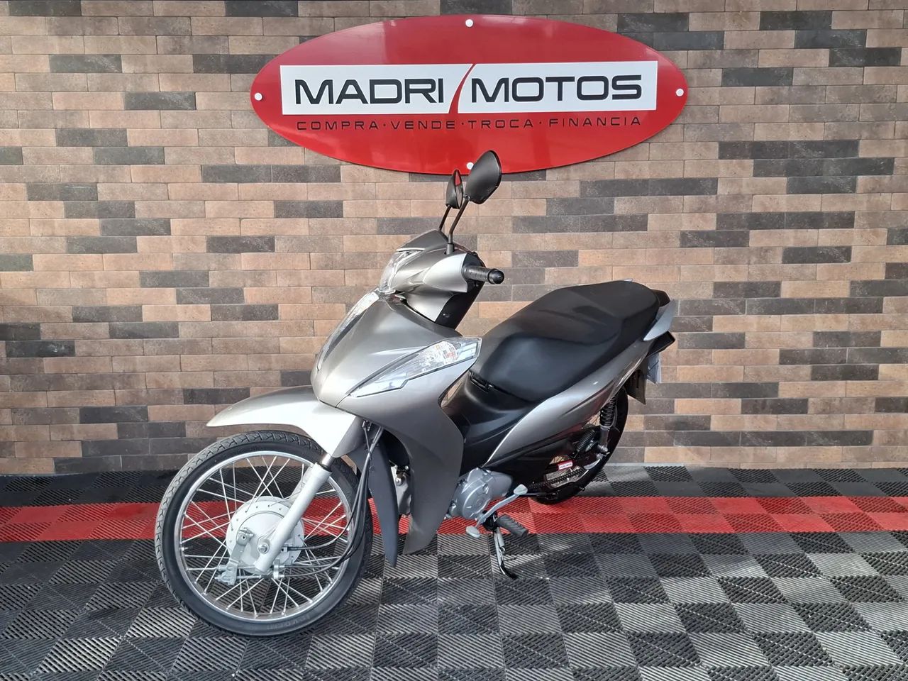Honda BIZ 110I 110 cc  - Foto 4