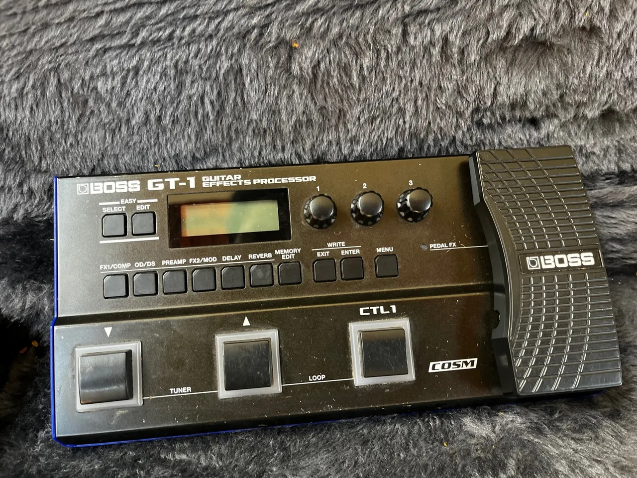 BOSS GT-1 Guitar Effects Processor