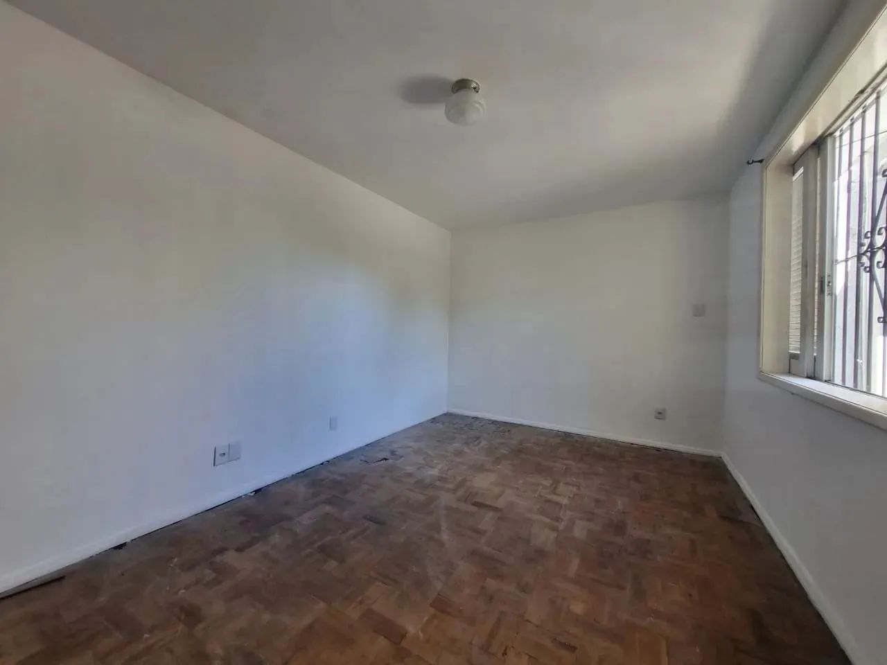 MURILO MACIEL IMÓVEIS LTDA. - VENDE - Casa acesso por escadas - servidão no Valparaíso - s - Foto 5