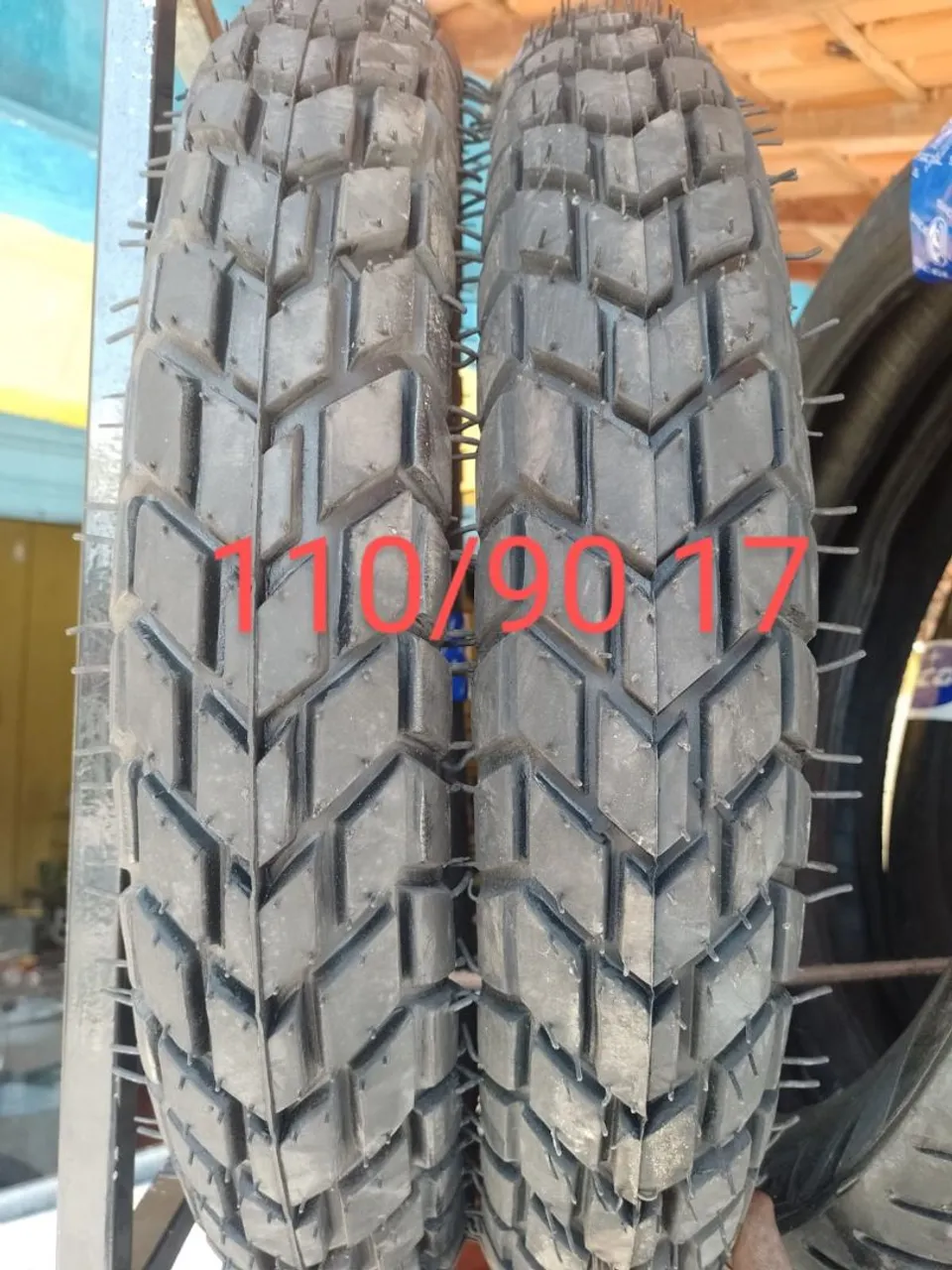 Pneus para Moto 110/90-17