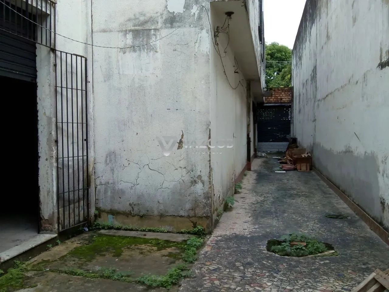 Casa - prédio localizado na Avenida Magalhães Barata em São Brás - Foto 5