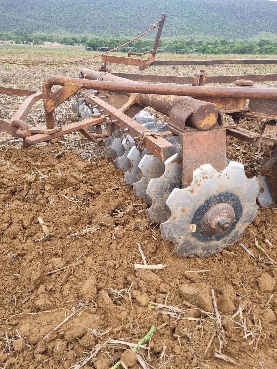 Grade Niveladora 36 discos - Foto 6