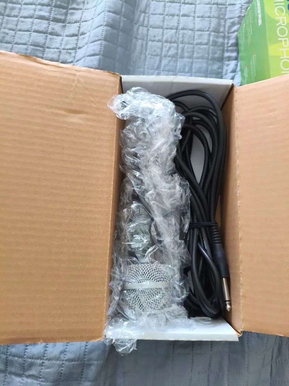 Microfone multi purpose Sv100 Shure com cabo semi novo  - Foto 5