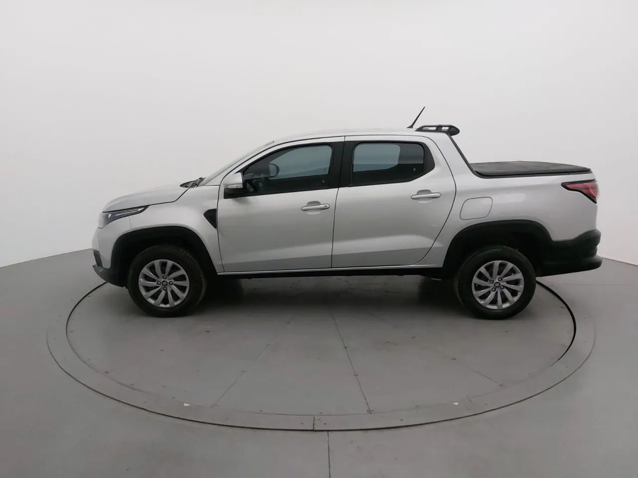 Fiat Strada 2024 1.3 firefly flex freedom cs manual - Foto 2