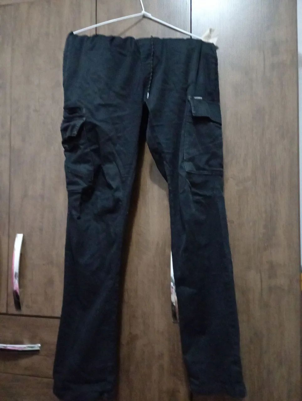 Calça Cargo Preta