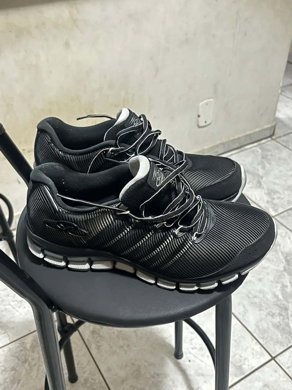 Tênis Olympikus Preto - Conforto e Estilo
