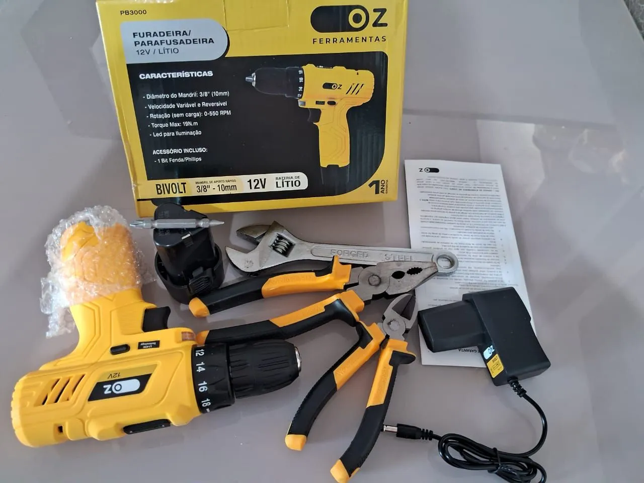Furadeira/Parafusadeira 12V Bivolt
