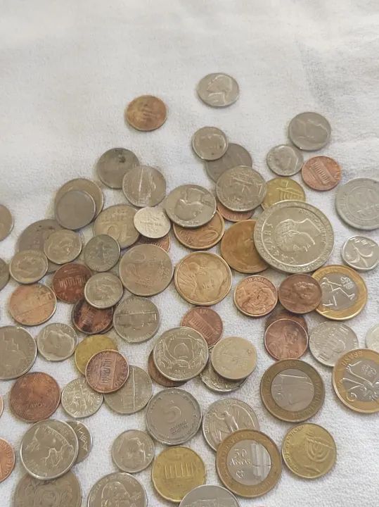 Coleção de Moedas Brasileiras e internacional - Antiguidades - Foto 5