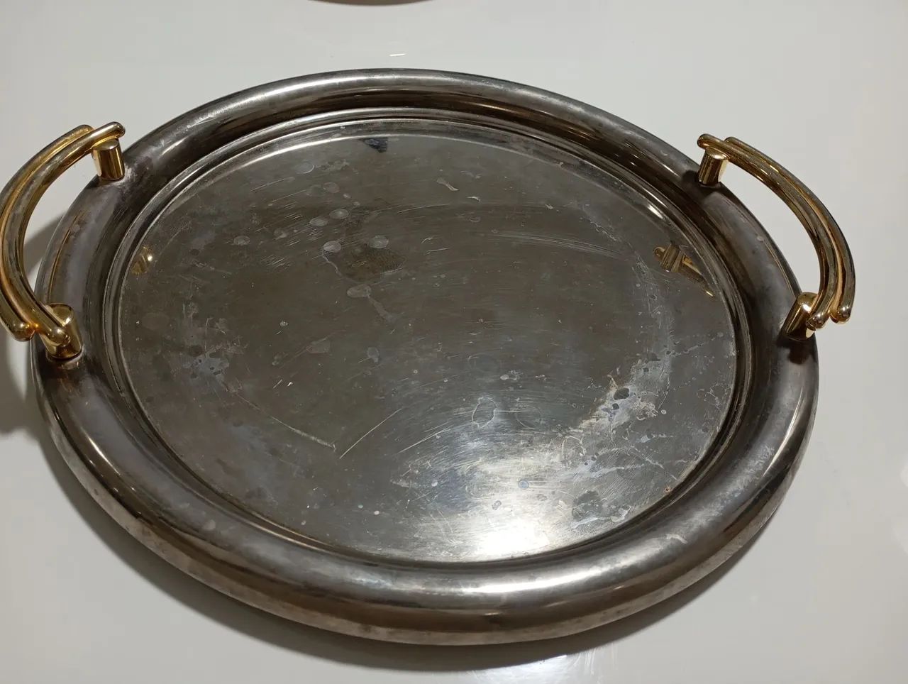 Bandeja de Metal com Alças Douradas kit