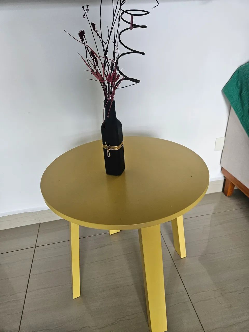 Decorative Side Table64739714121475120