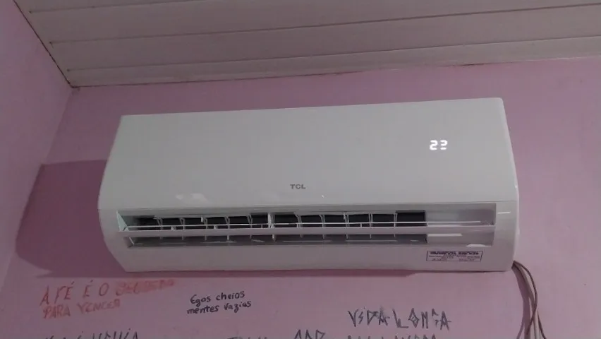 VENDO CENTRAL DE AR TCL 12000BTUS