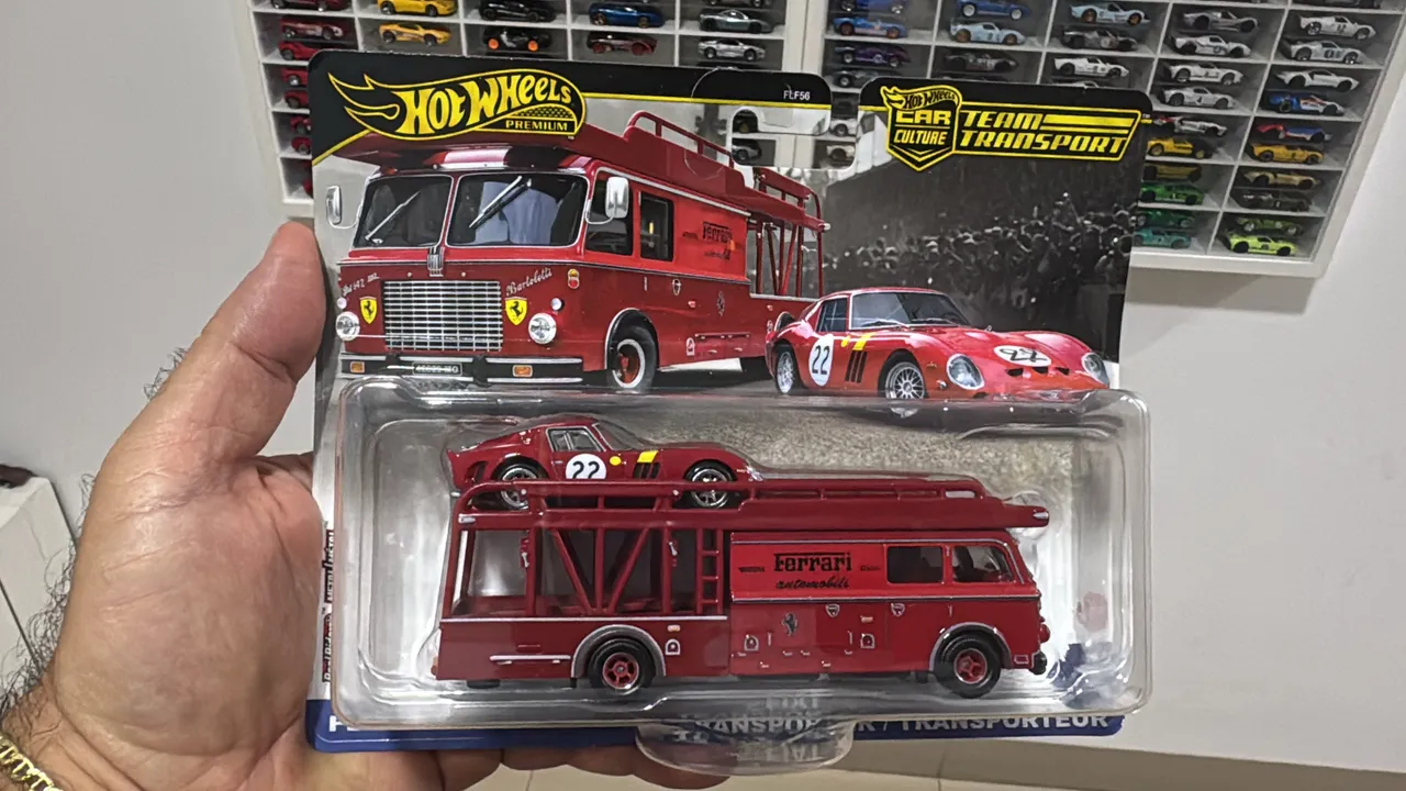 Miniatura Hot Wheels Ferrari 250 Gto 1962 Escala 1/18=23cm