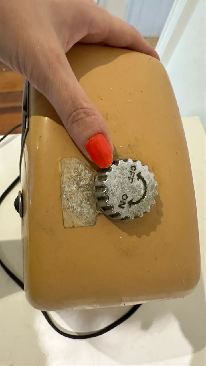 Aparelho antigo de gelo Ice o Matic ice crusher Rival  - Foto 2