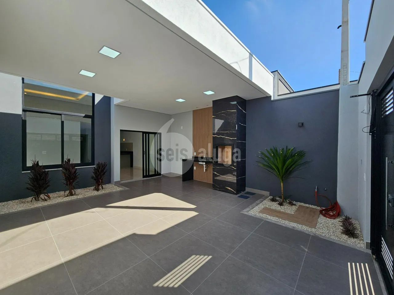 Casa à Venda com 3 quartos Jardim Terramérica, Americana/SP