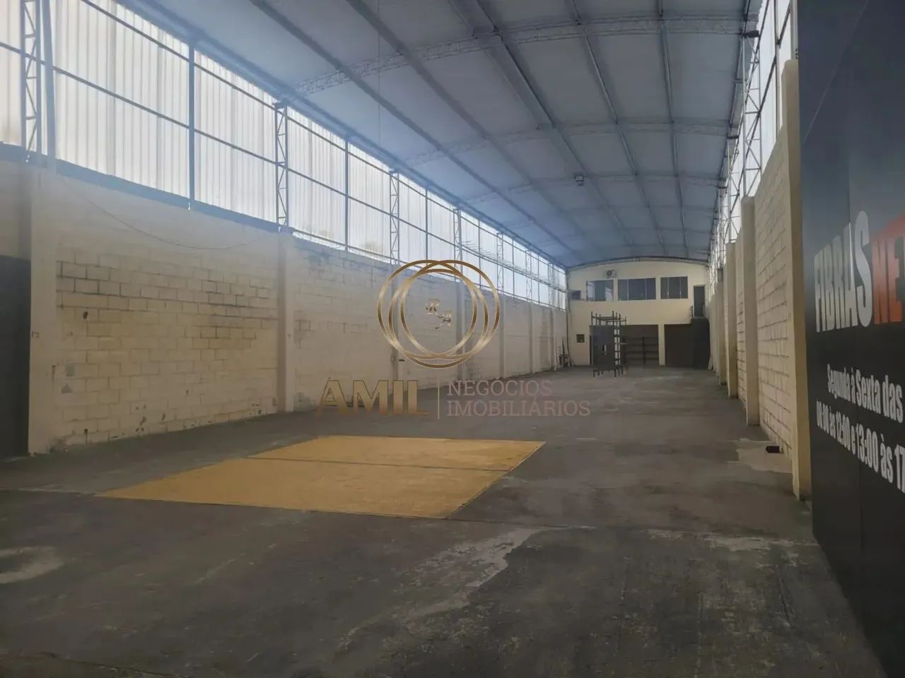 EJ- Galpão para aluguel possui 600 metros quadrados com 1 Sala, SJC - Foto 4