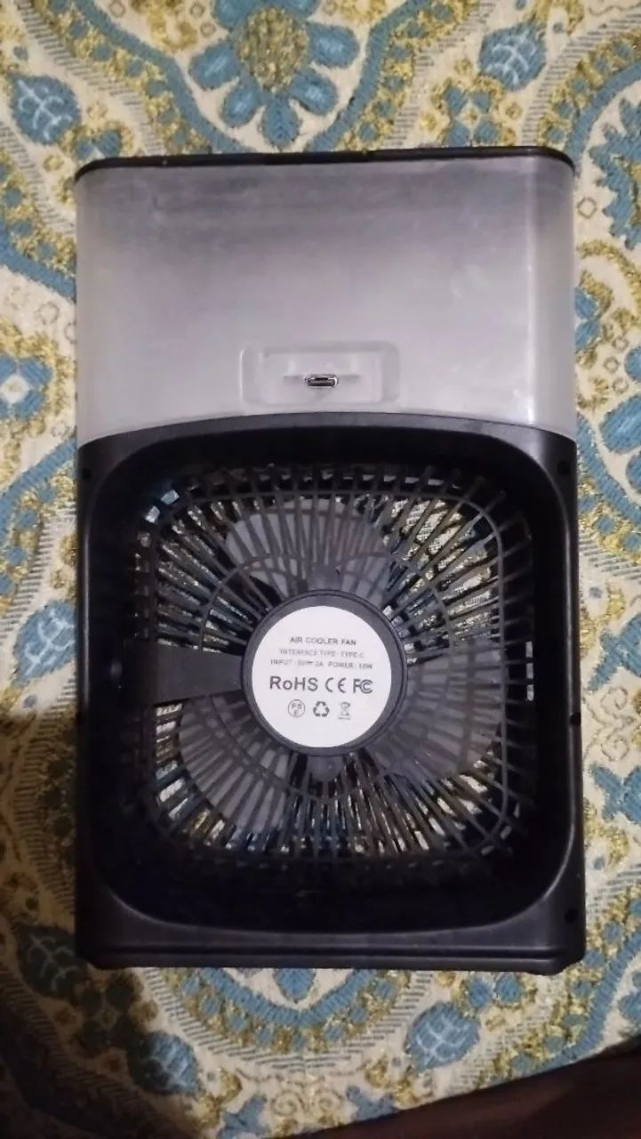 Umidificador de Ar Portátil USB - Ideal para Escritório e Viagens!