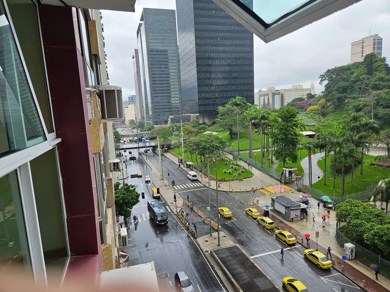 Rio de Janeiro, Centro Lindo AP residencial frente Metrô Largo da Carioca.  - Foto 6