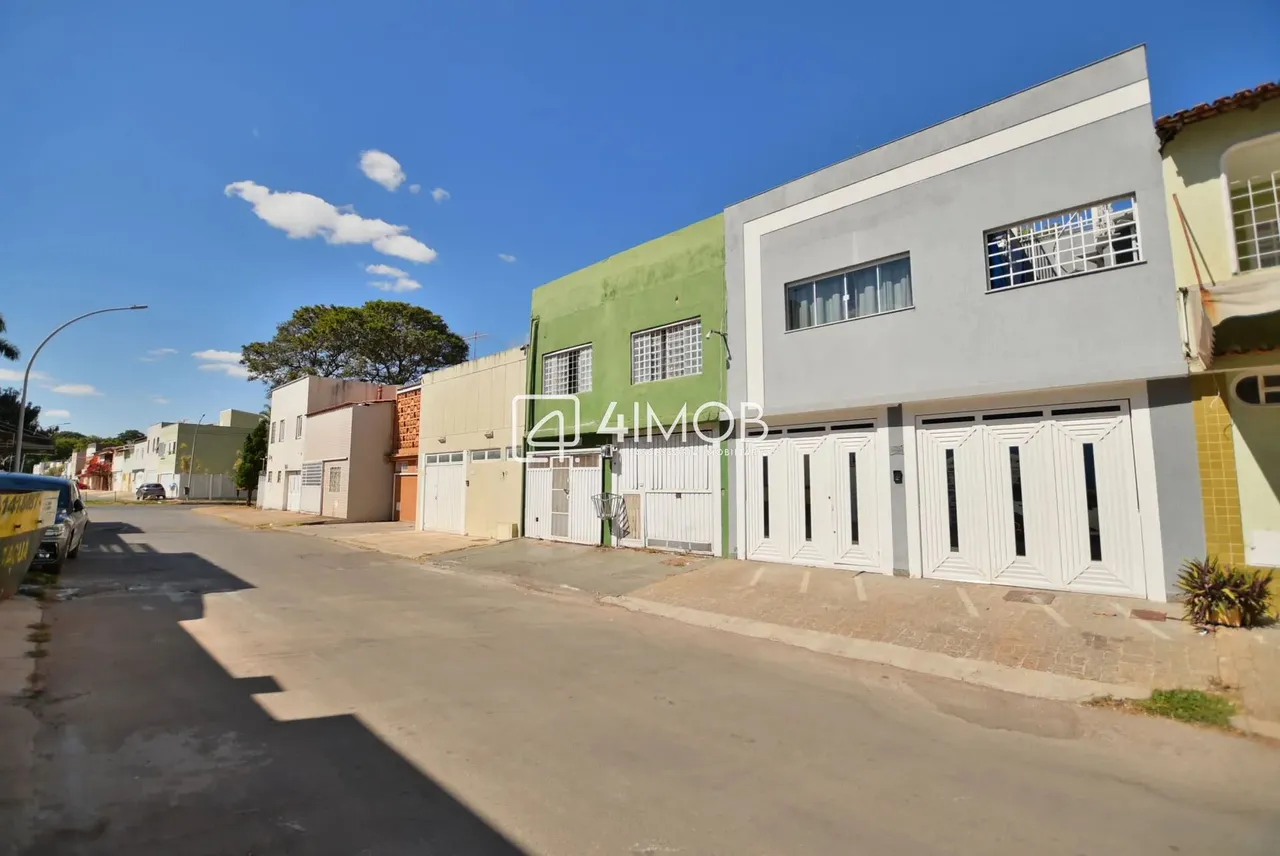 CASA ASA SUL 707 - 4 SUÍTES - GARAGEM 2 VAGAS