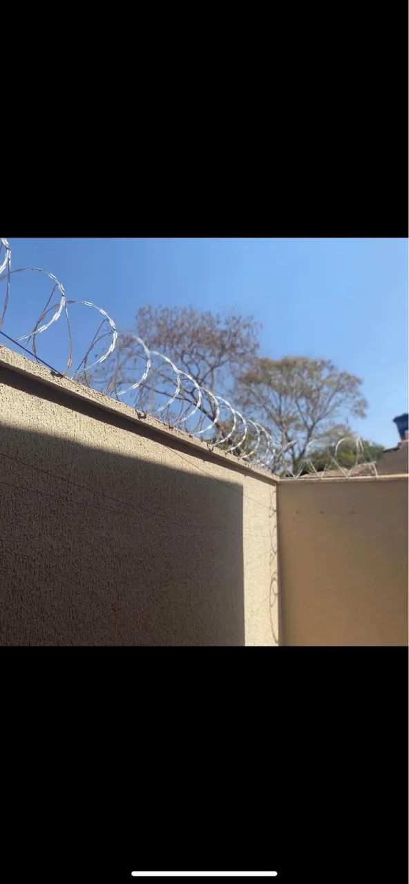 Concertina dupla clipada  de 45 cm e 30 cm galvanizada com acabamento galvalume - Foto 4