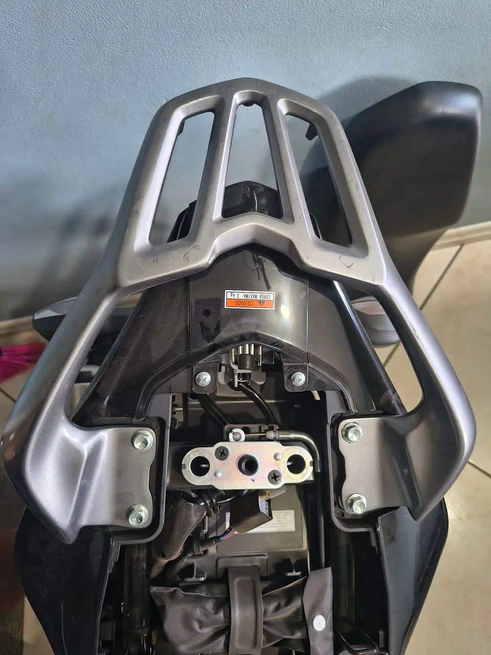 Bagageiro moto DK160 - Foto 2