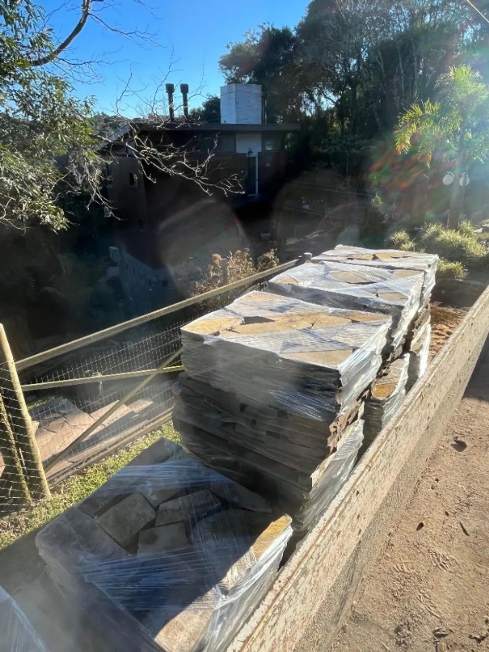 Pedras Basalto - Basalto Irregular - talhado e serrado - Foto 3