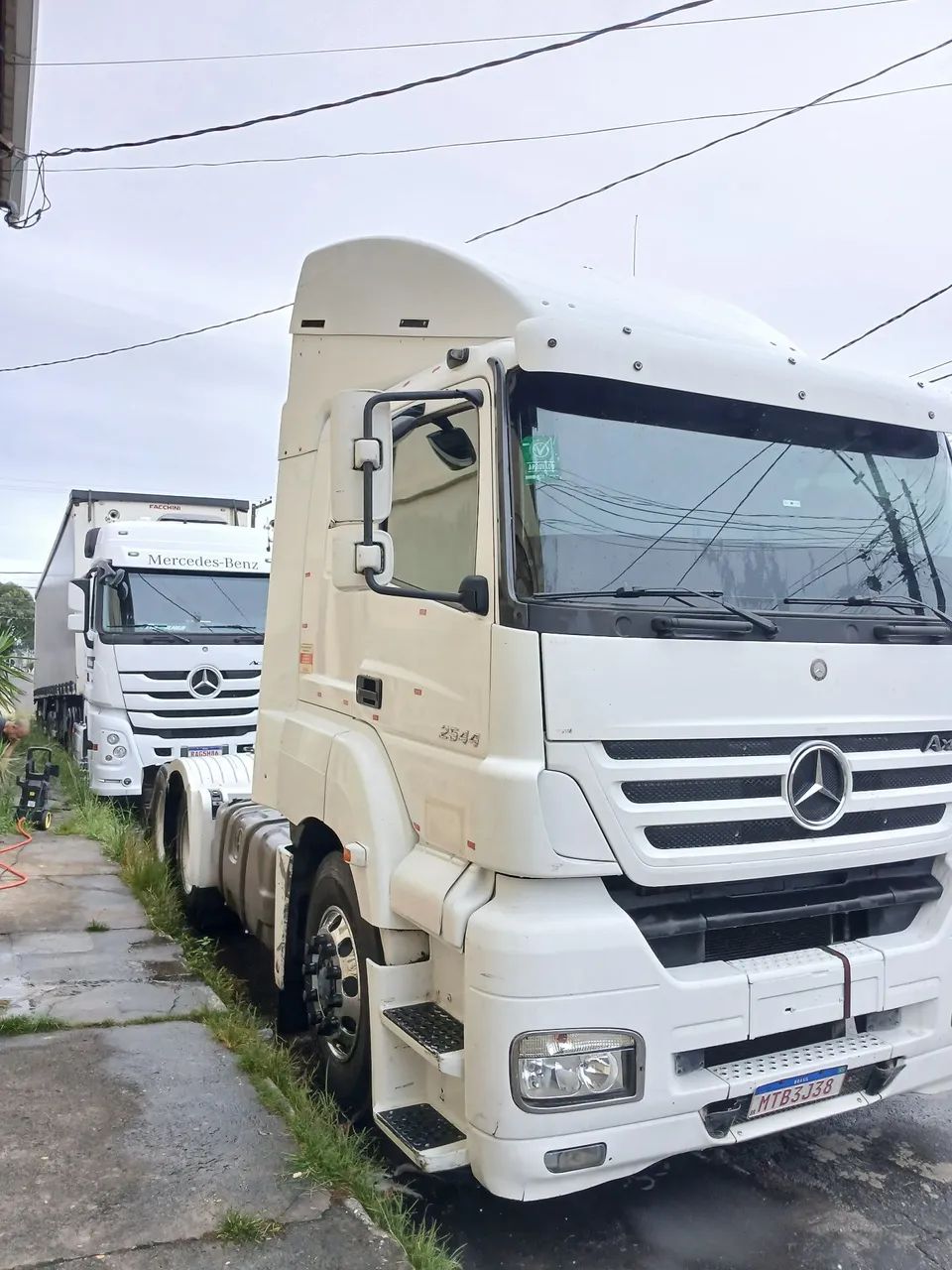 CAMINHÃO MB 2544 6x2 - Foto 6