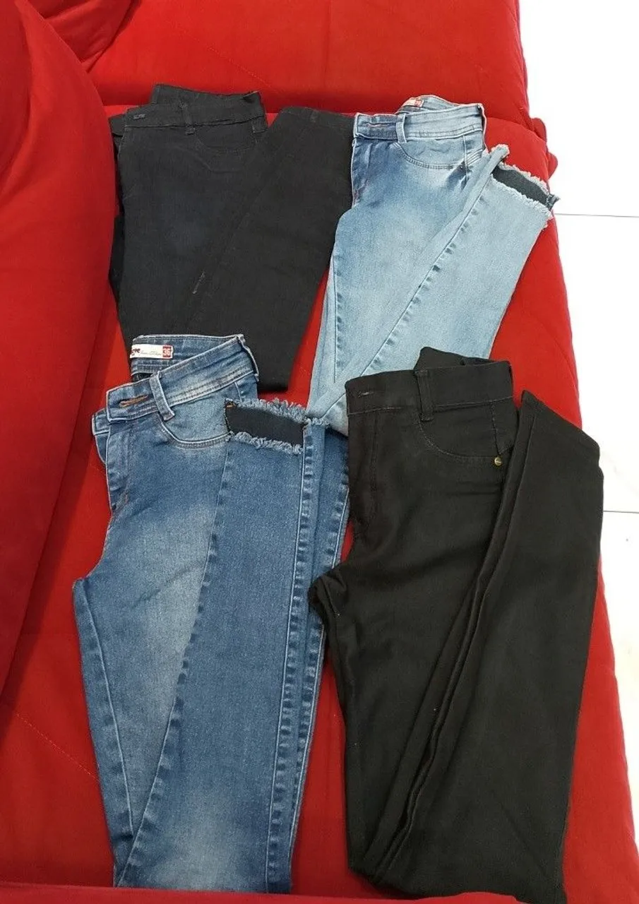 Kit com 4 Calças Jeans Femininas