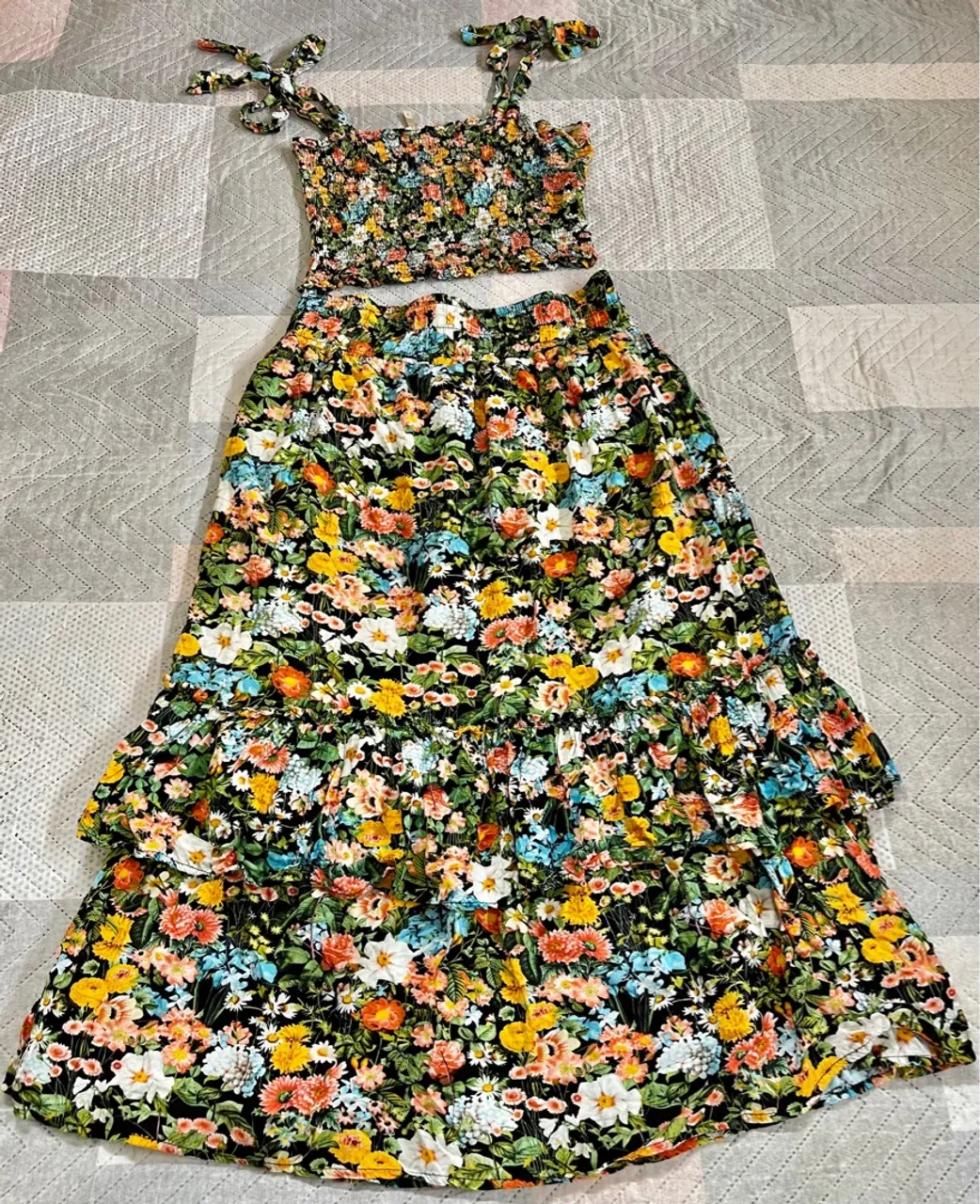 Conjunto Saia Longa + Cropped Floral