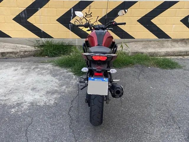 FAZER 250 VERMELHO FOSCO - IPVA 2025 pago - faz 36,4 KM/L - Só pegar e andar - Foto 3