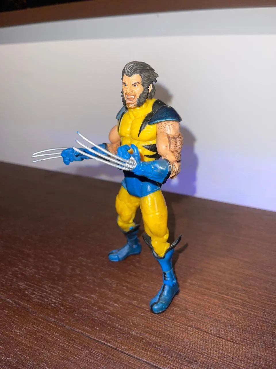 Marvel Legends Wolverine Toy Biz  - Foto 4