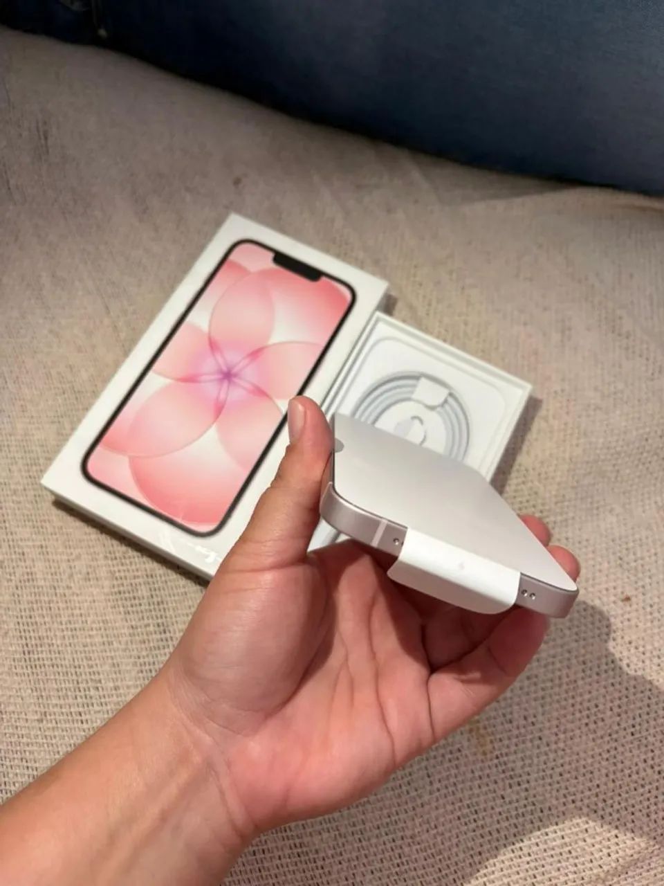 Iphone 17e 256gb  - Foto 2