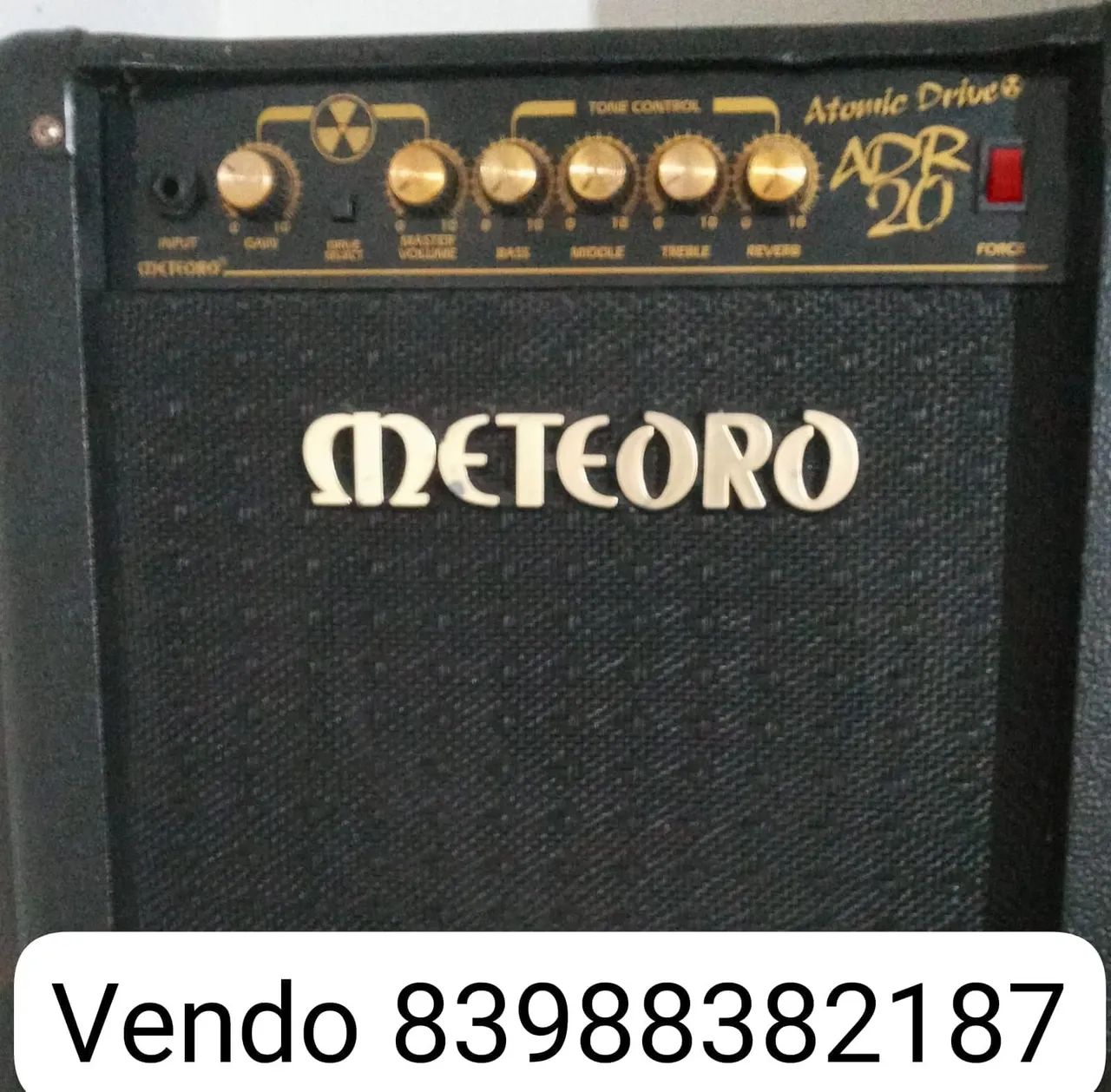 Mesa de som Bering e caixa de som Meteoro e caixa de som 12p e 15p. Otima qualudade.