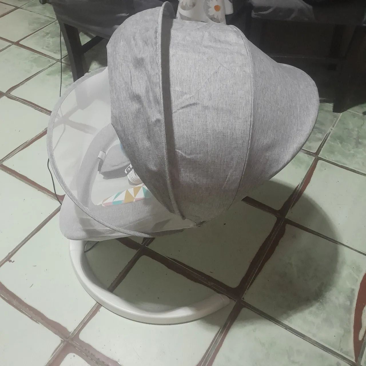 Cadeira de balanço de bebê  - Foto 4