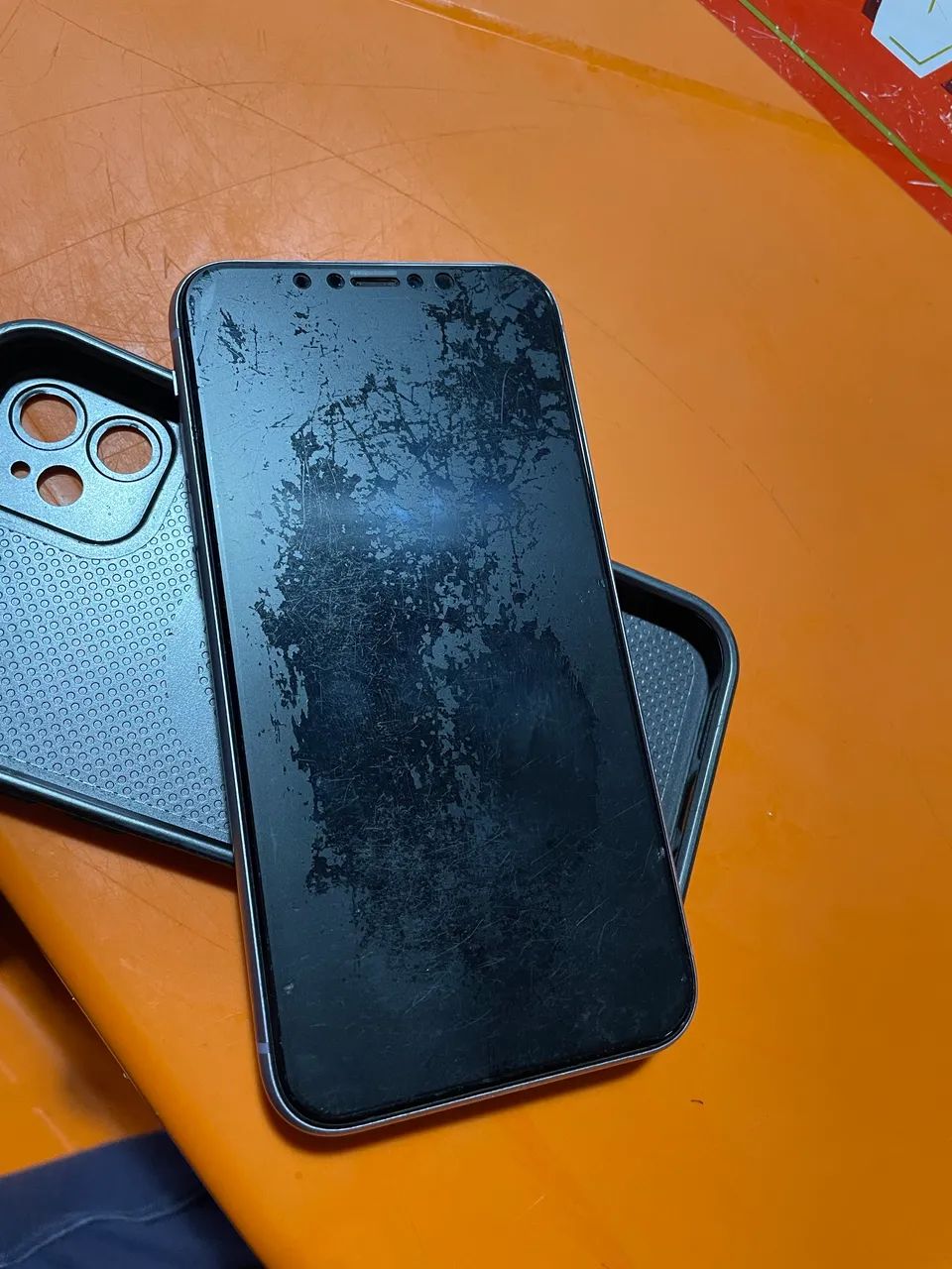 iPhone 11 lilás 64 g - Foto 3