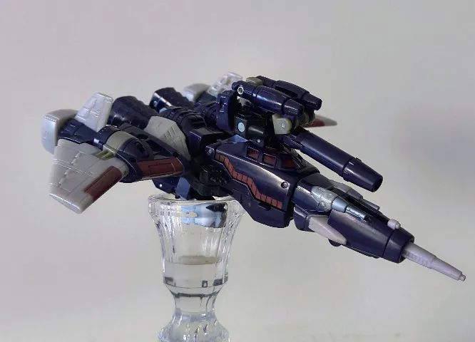 Figure Transformers Classics Generations - Cyclonus com Nightstick, completo e original - Foto 2