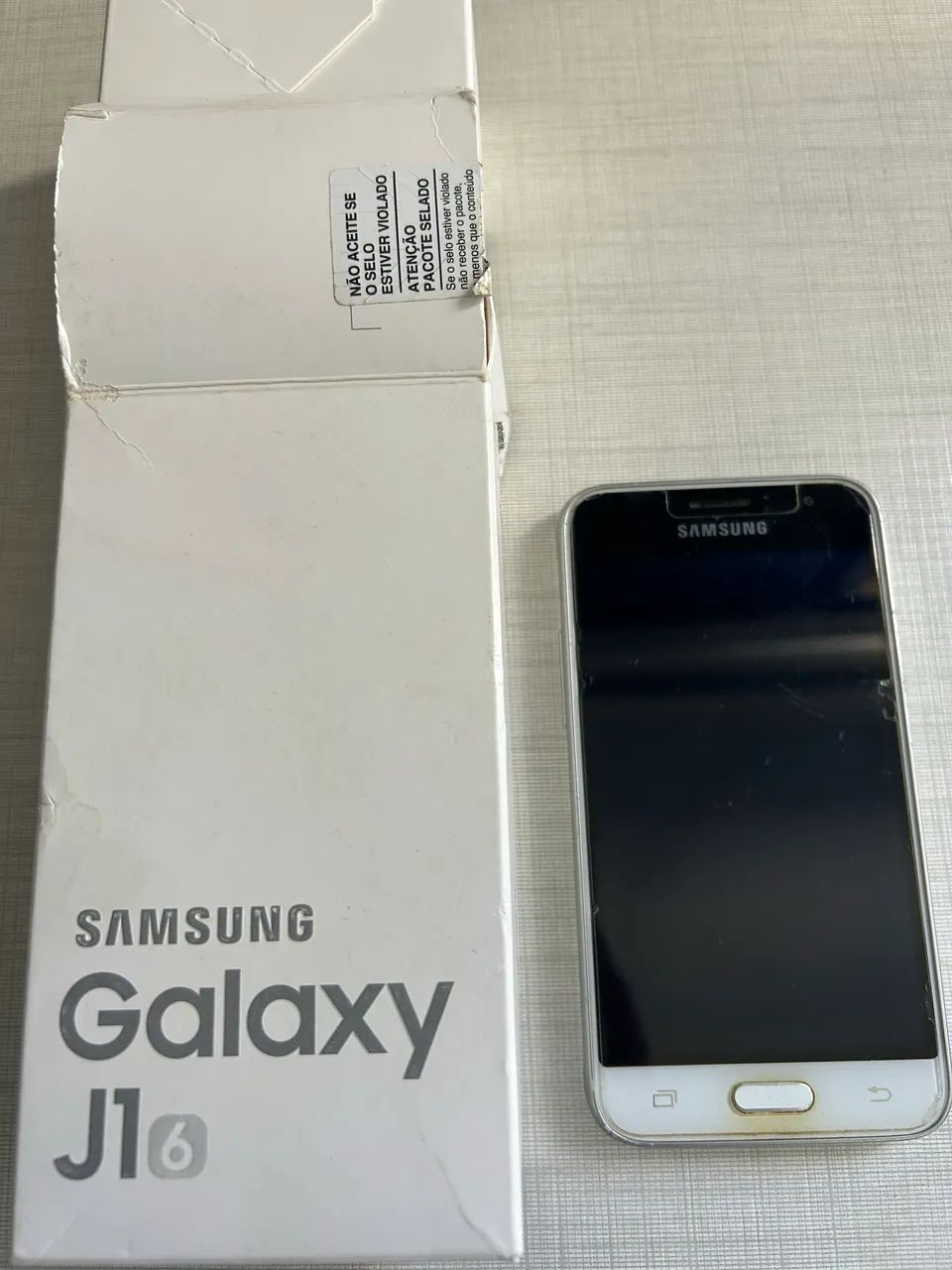 Samsung J1 8gb
