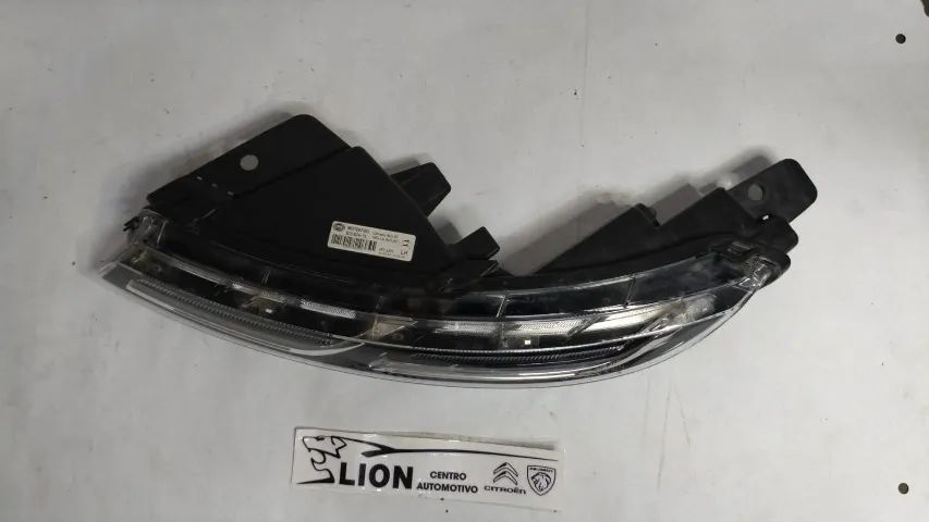 Farol LED superior C4 Cactus L/E - Foto 2