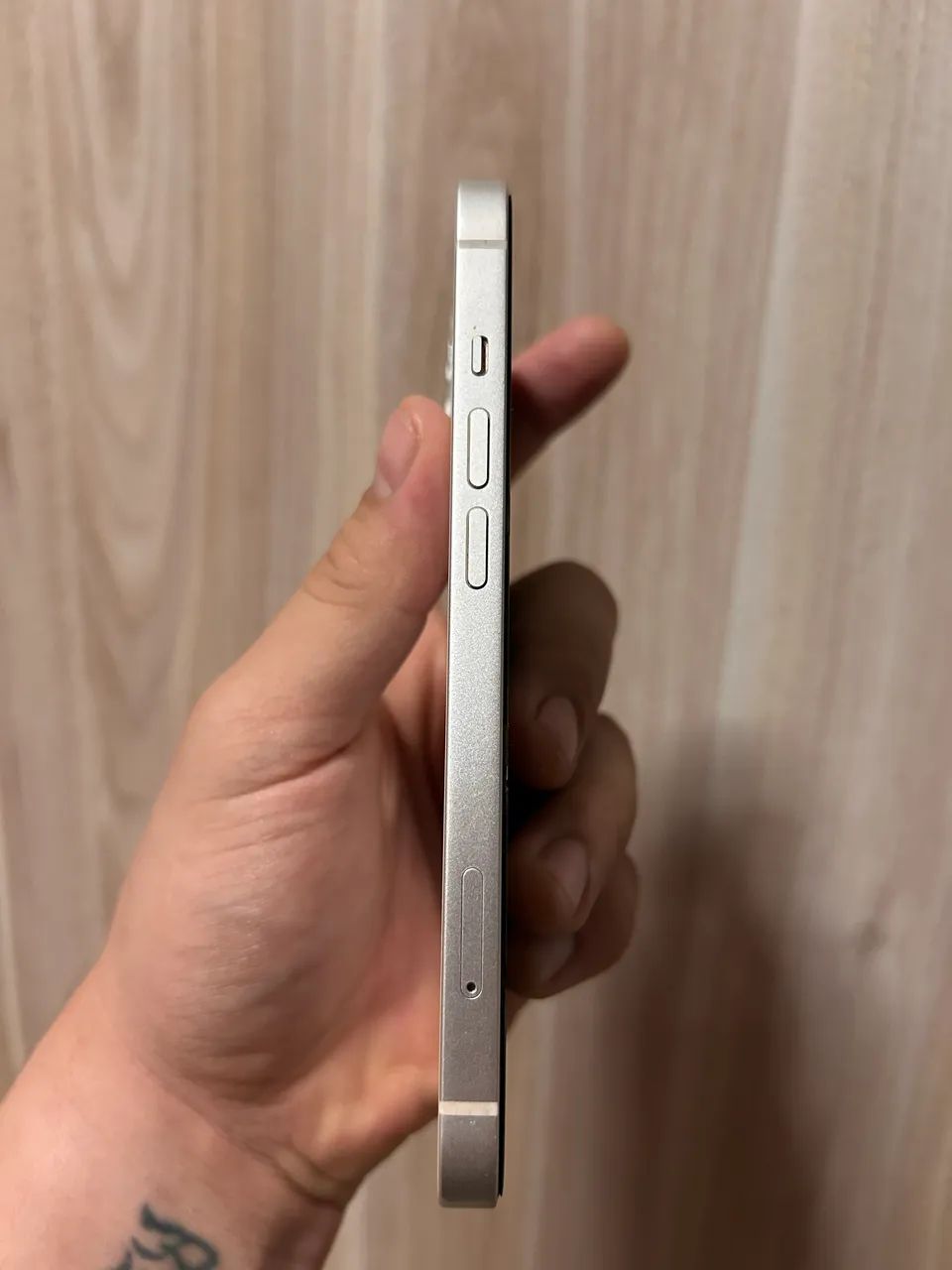 Apple iPhone 13 128Gb Branco - Foto 2