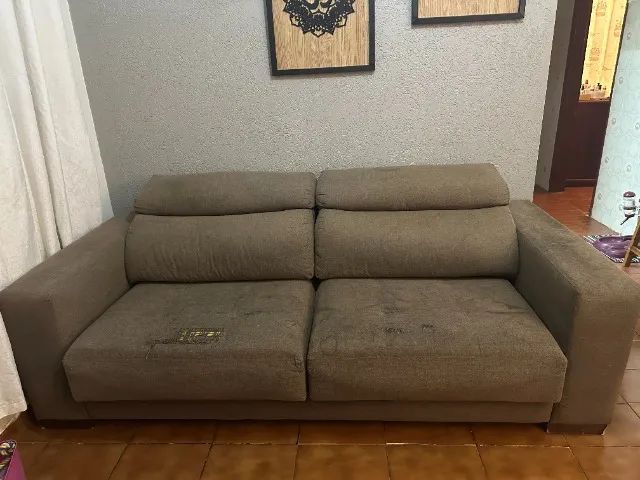 Sofá Retrátil e Reclinável 2,30m Marrom - Confortável e Espaçoso
